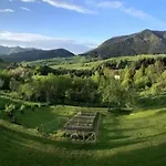 Chalupka Pod Rozsutcom Σαλέ