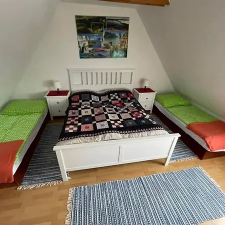 Chalupka Pod Rozsutcom * Zázrivá