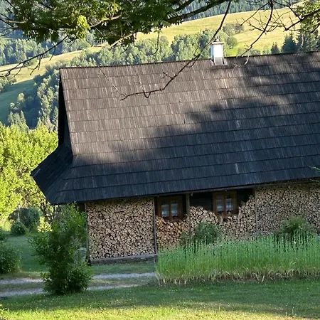 Chalupka Pod Rozsutcom *